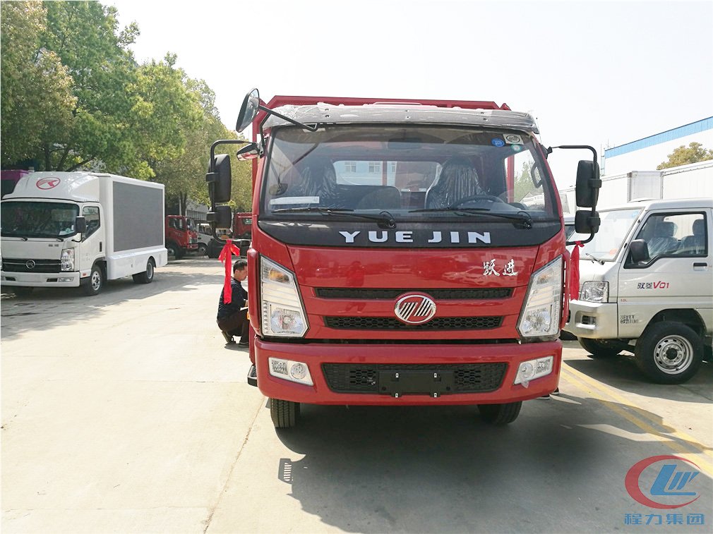 程力躍進藍牌平板運輸車正面圖