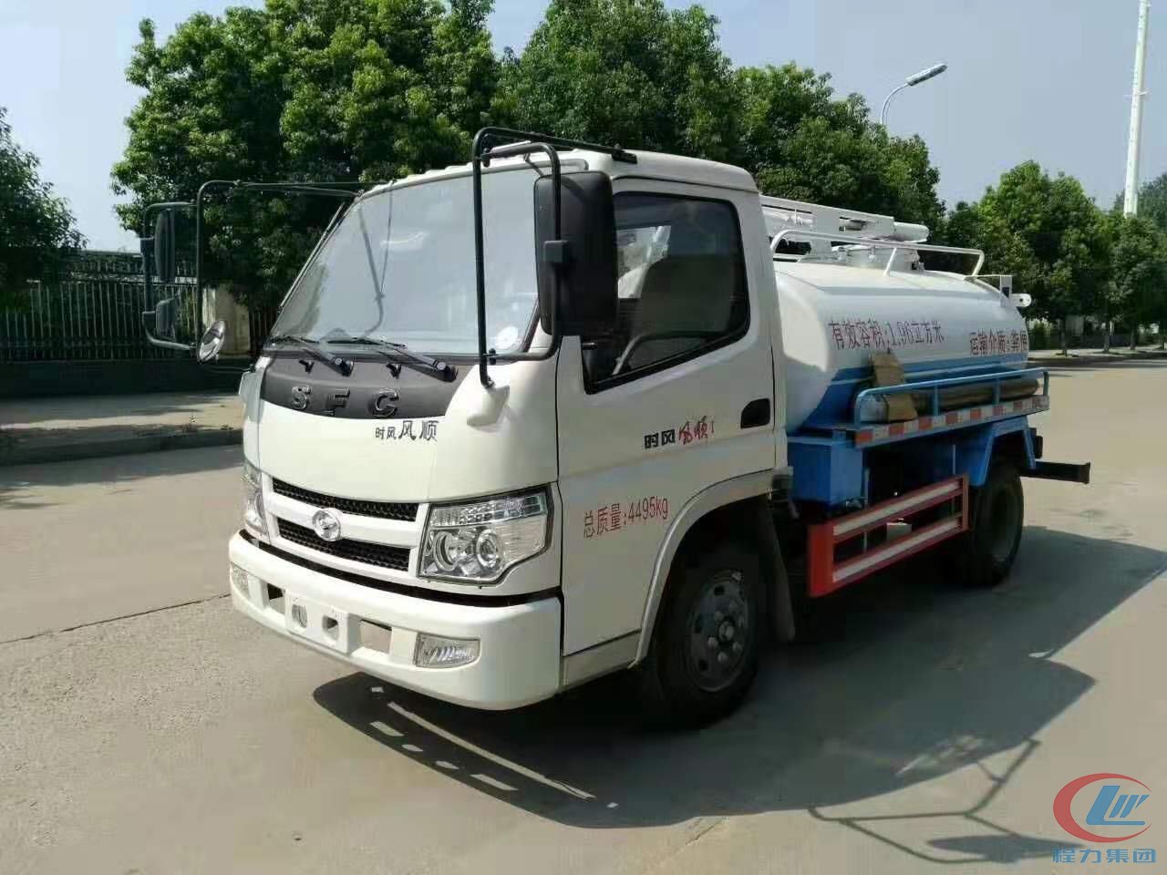 吸糞車