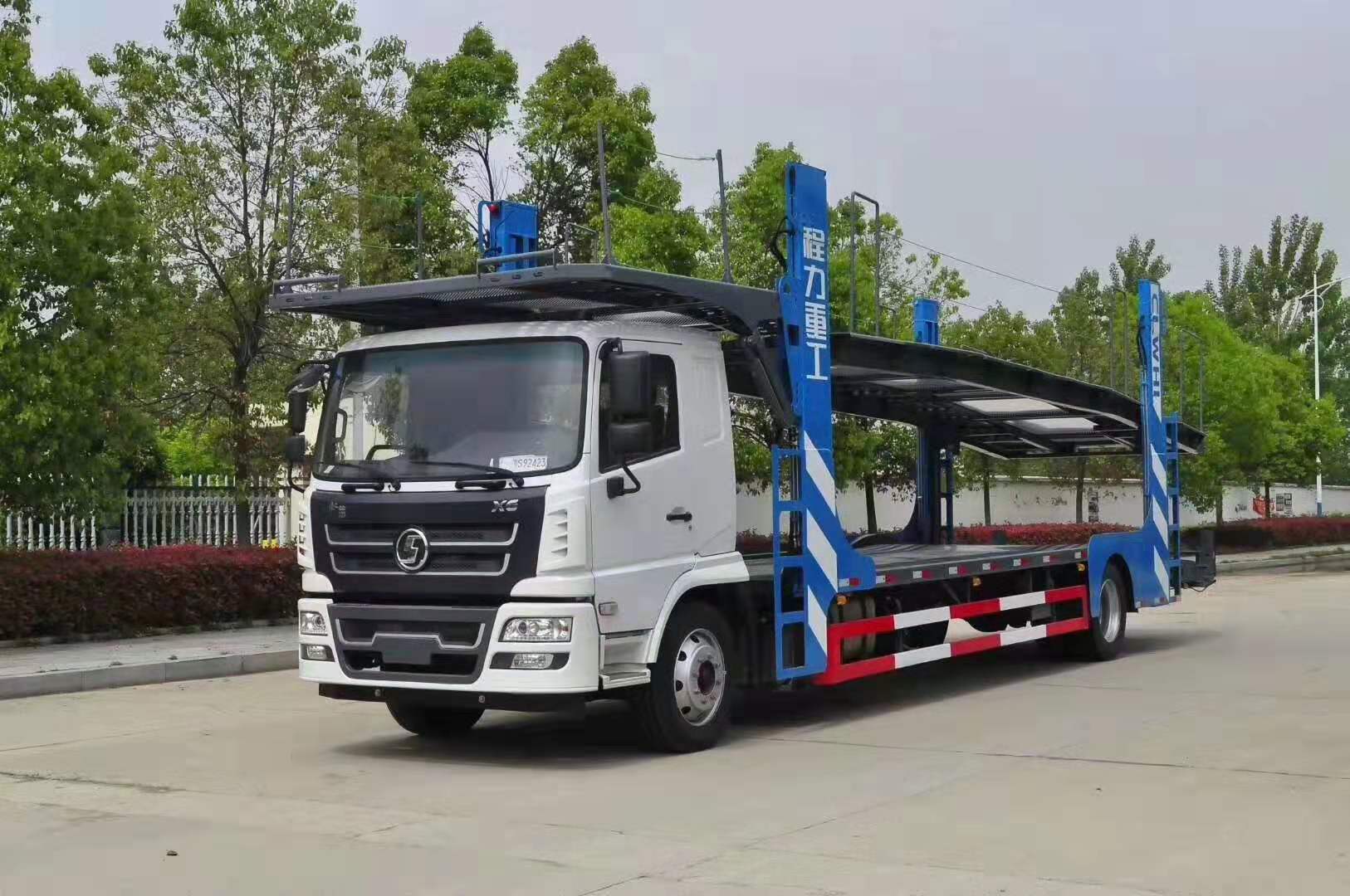 程力汽車集團(tuán)重工事業(yè)部轎運(yùn)車